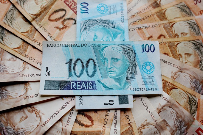 Real completa 30 anos com desafio de manter poder de compra