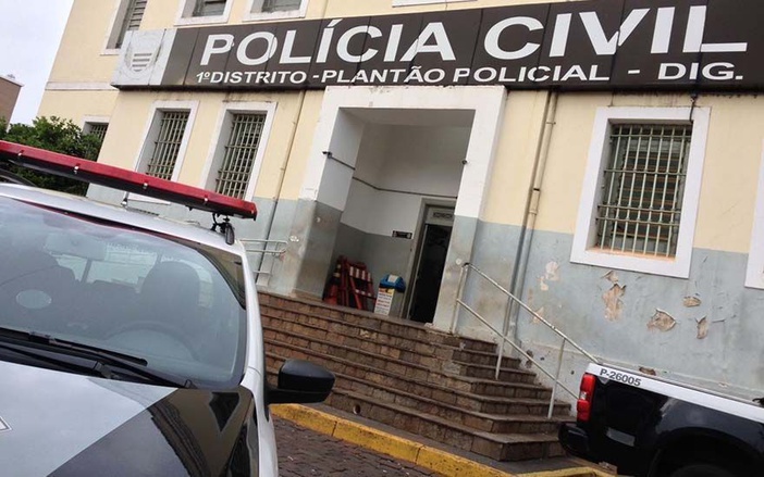 Adolescente afirma que recebia R$ 1 mil por seis horas "trabalhando" para o tráfico