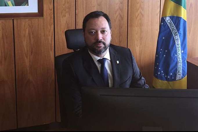 Inep tem novo presidente
