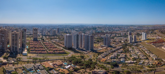 Verticalização urbana cresce no interior e se apresenta como solução estrutural para as cidades