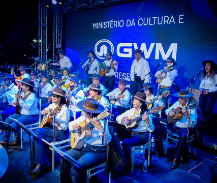 Gabriel Sater faz show gratuito em Ribeirão Preto
